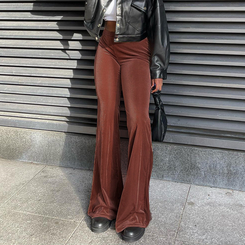 Elegant high-waisted flared pants for women in smooth material Lune London