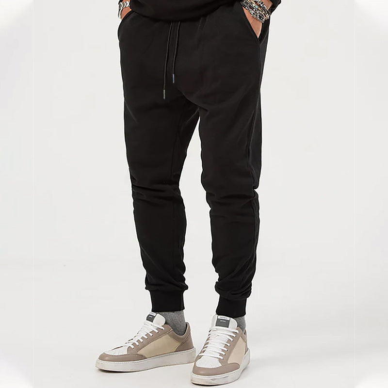 Men's sporty leisure pants with elastic waistband and practical side pockets Lune London