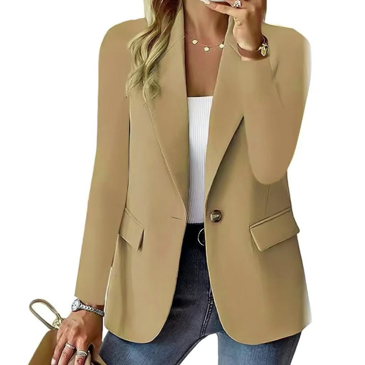 Women's Elegant Casual Blazer with Modern Pockets and Discreet Button Lune London