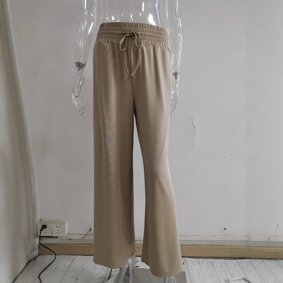 High waist wide leg pants for women with elastic waistband and practical pockets Lune London