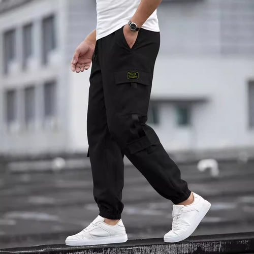 Casual cargo pants for men with adjustable waist and practical zip pockets Lune London