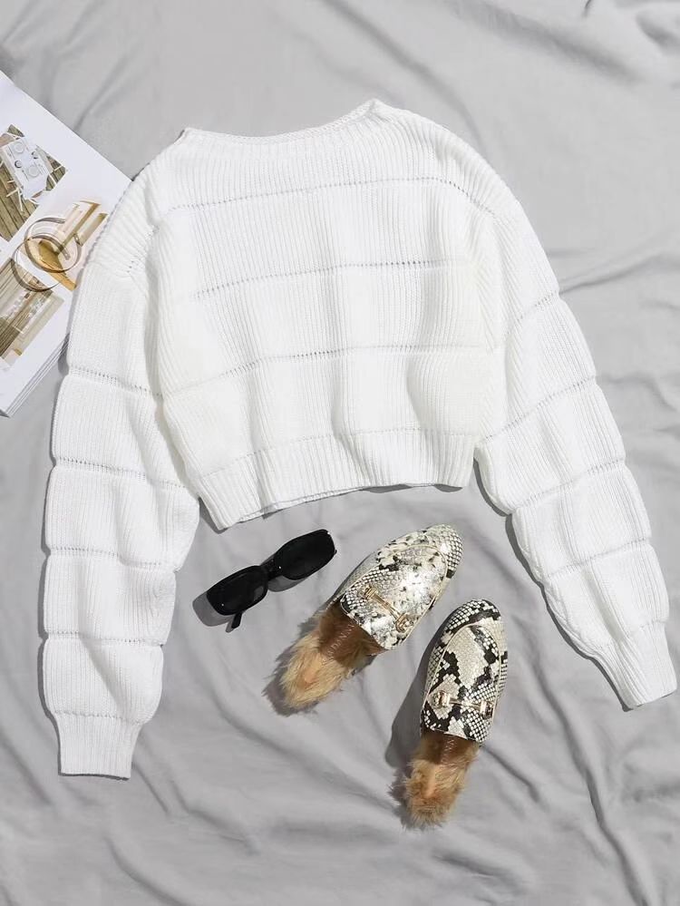 Pull court doux à la mode pour femmes avec design texturé Chic & Stil