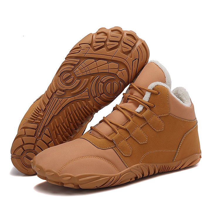 Winter hiking boots for women with warm inner lining and anti-slip sole Lune London
