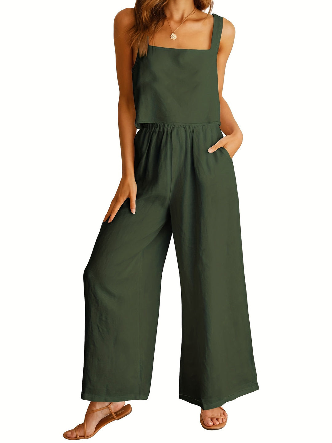 Casual outfit for women with wide legs and practical pockets Lune London