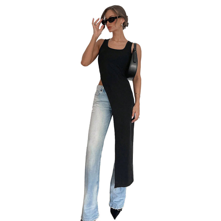 Asymmetrical maxi dress for women with deep round neckline and flowy cut Chic & Stil