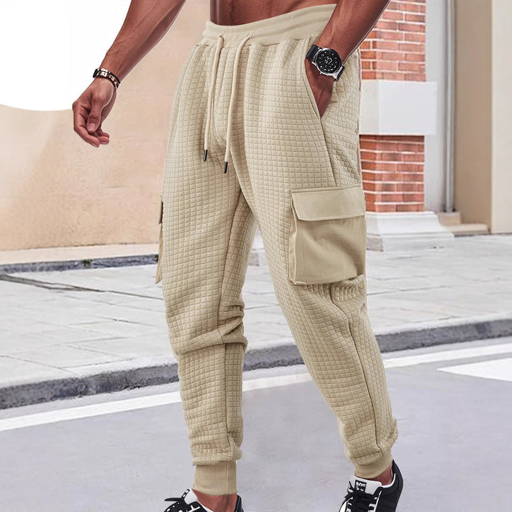 Modular cargo pants for men with elastic waist and practical side pockets Lune London