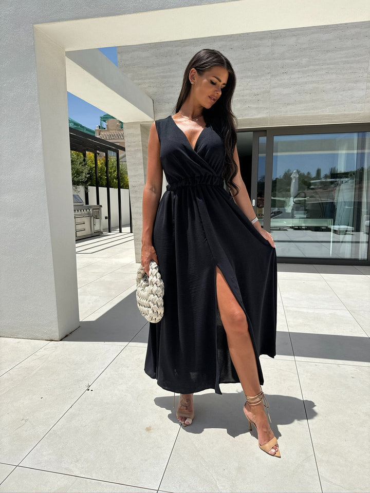 Maxi dress for women with high slit and V-neck Lune London