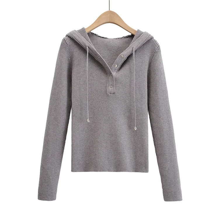 Casual knit sweater for women with hood and buttons Lune London