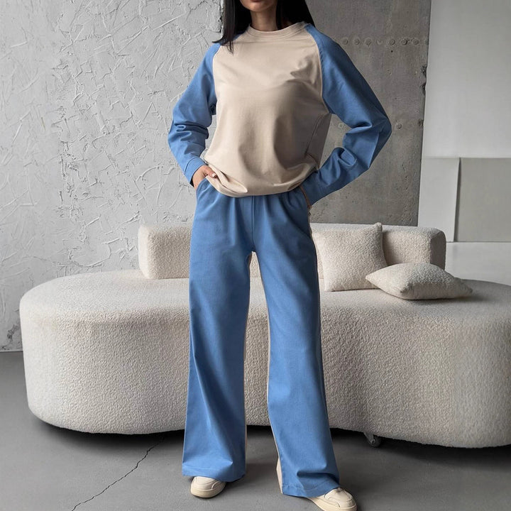 Sport leisure set for women with contrasting sleeves and soft materials Lune London