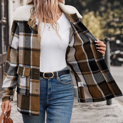 Checked overshirt for ladies with warm fleece lining and practical pockets Lune London