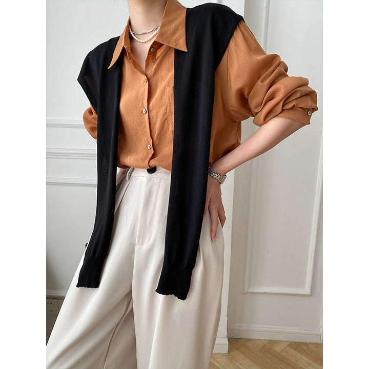 Women's Elegant Blouse with Striped Sweater Neckline Chic & Stil