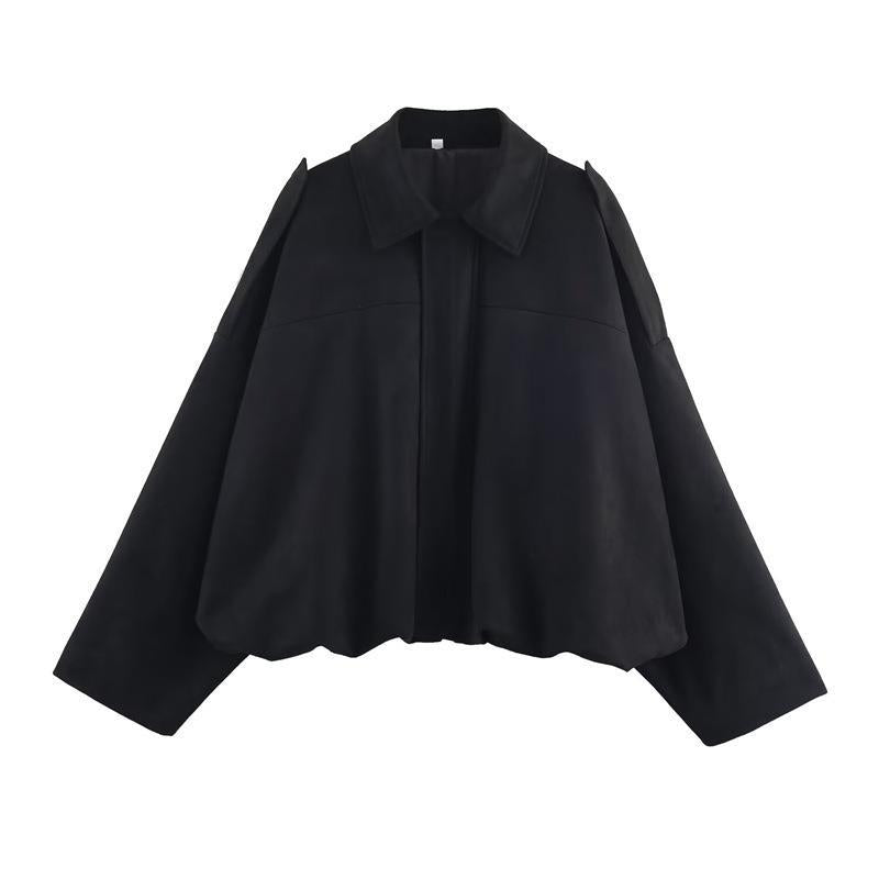 Fashionable oversized women's leisure jacket with practical pockets Lune London