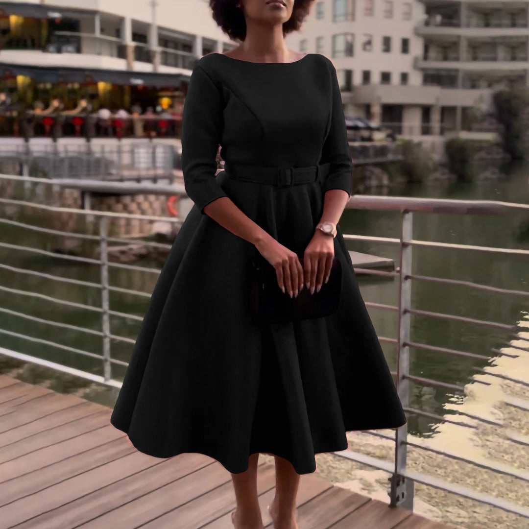 Elegant A-line dress for women with belt and ¾ sleeves Lune London