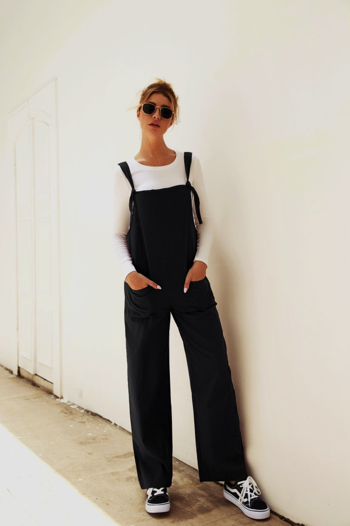 Ladies Casual Wide Leg Jumpsuit with Practical Pockets Lune London