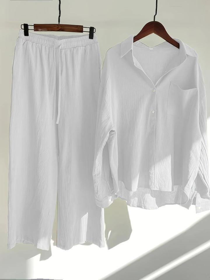 Two-piece casual set for women consisting of a loose top and comfortable pants Lune London