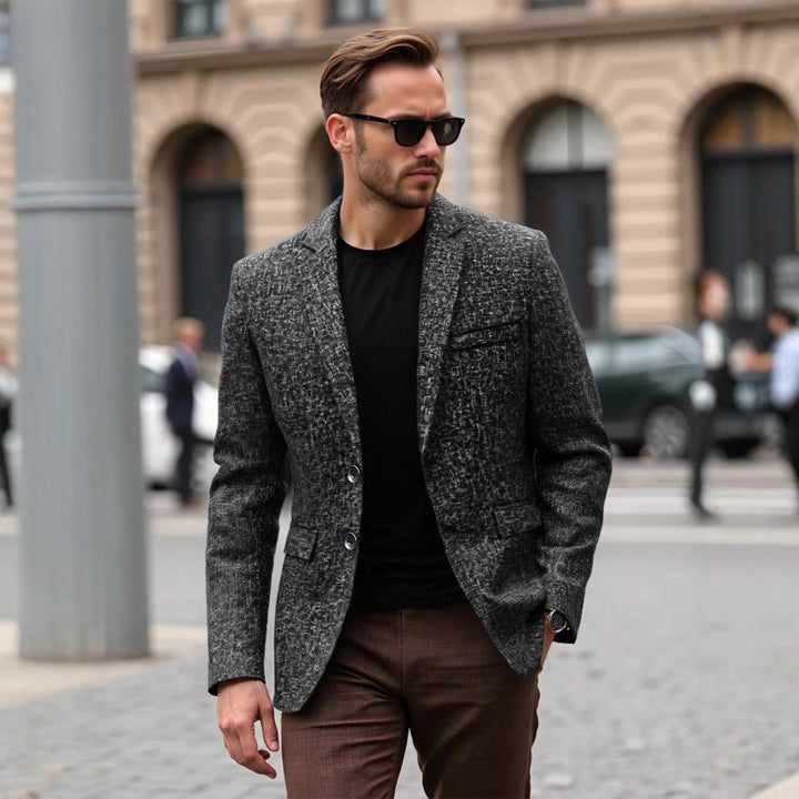 Men's Elegant Structured Blazer with Modern Fabric and Stylish Details Lune London