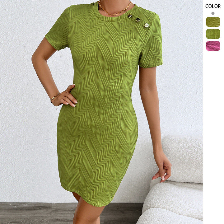 Short sleeve dress for women with textured design and decorative buttons Chic & Stil