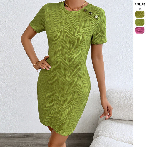 Short sleeve dress for women with textured design and decorative buttons Chic & Stil