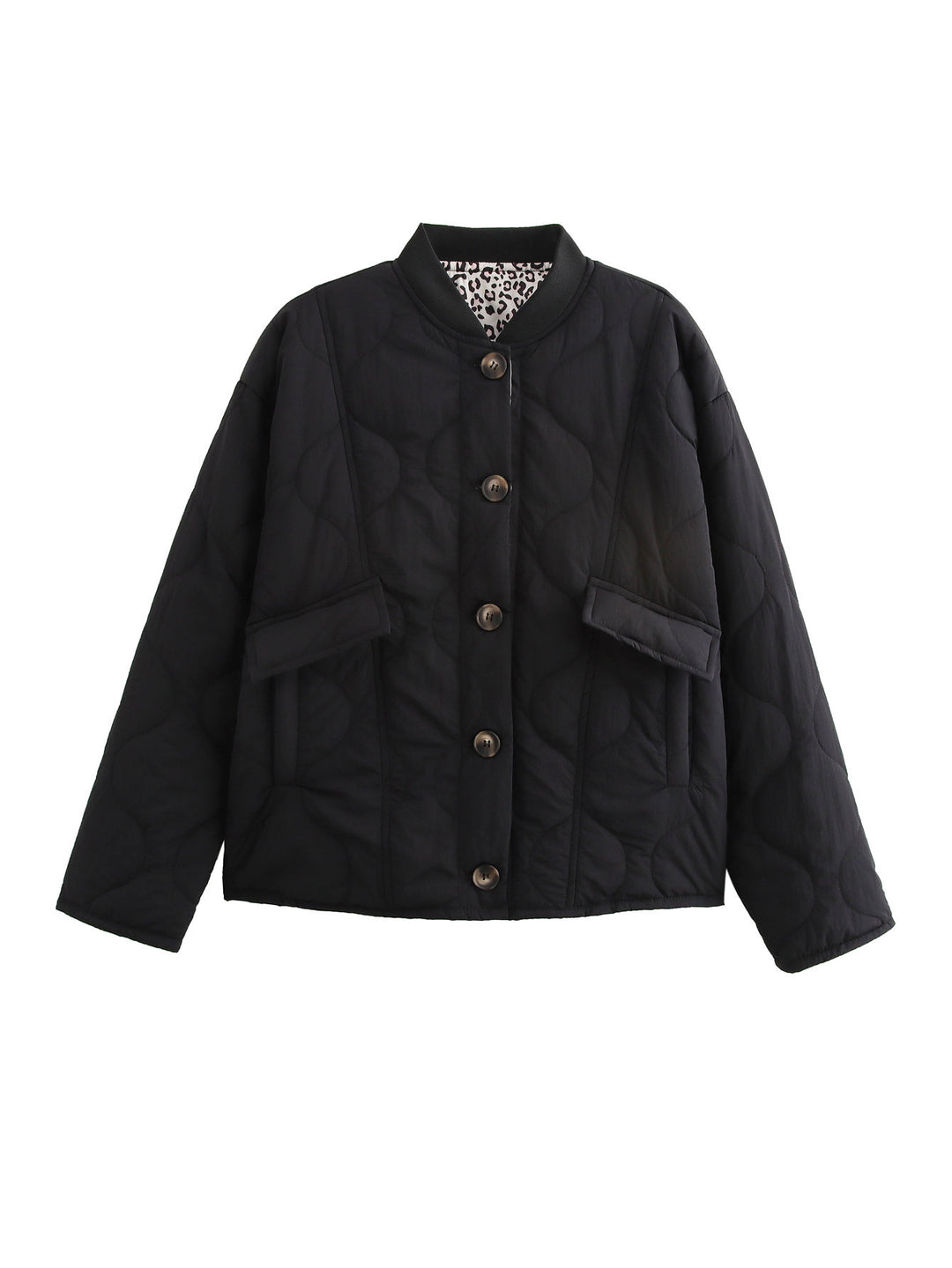 Quilted transitional jacket for women with practical pockets and round collar Lune London