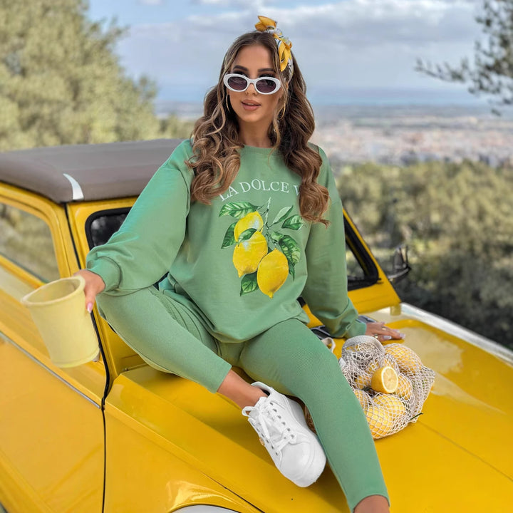 Women's Leisure Suit Chic & Stil