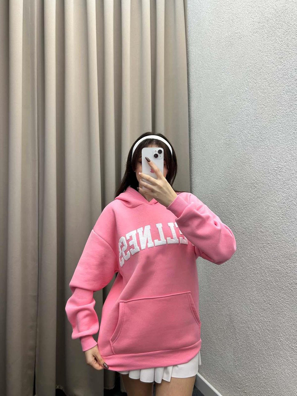 Ladies Hoodie with large logo and kangaroo pocket Lune London