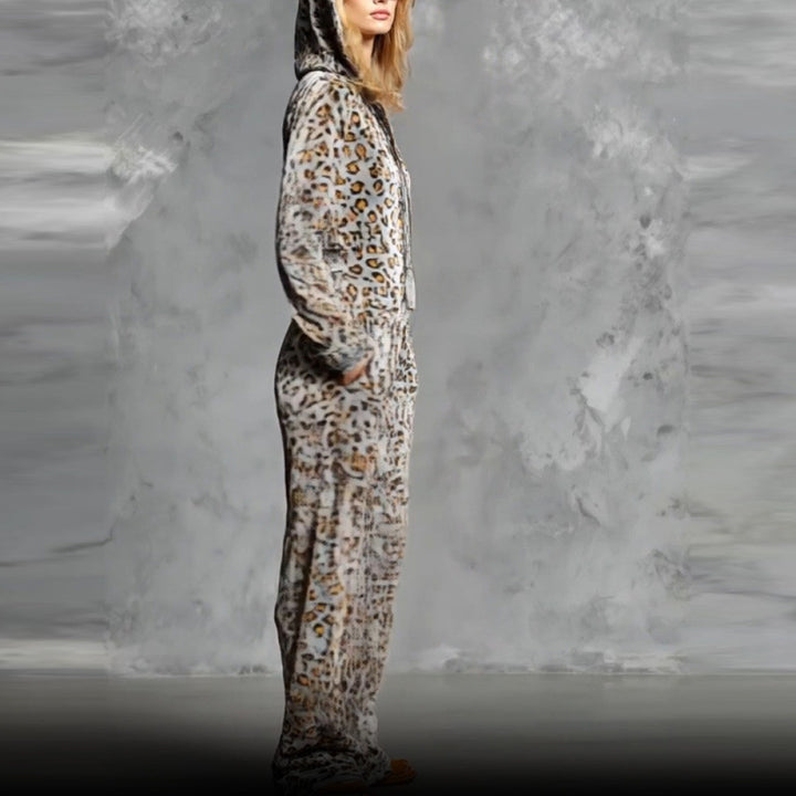 Women's Comfortable Overall with Pockets and Continuous Zipper Lune London