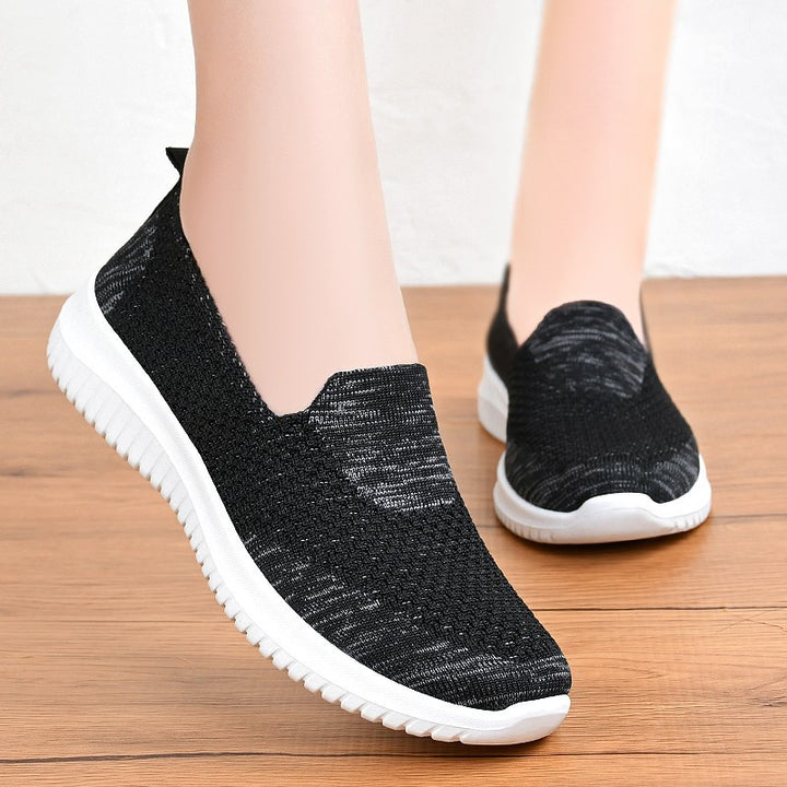 Women's slip-on sports sneakers with breathable material upper and non-slip sole Lune London
