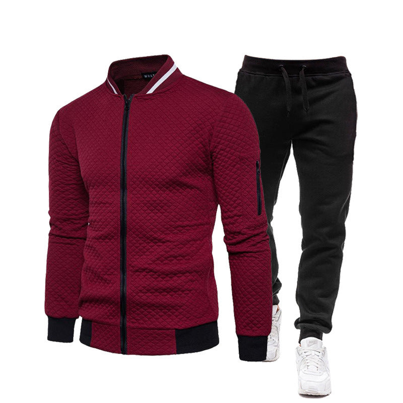 Stylish training jacket for men with high collar and chic sports pants