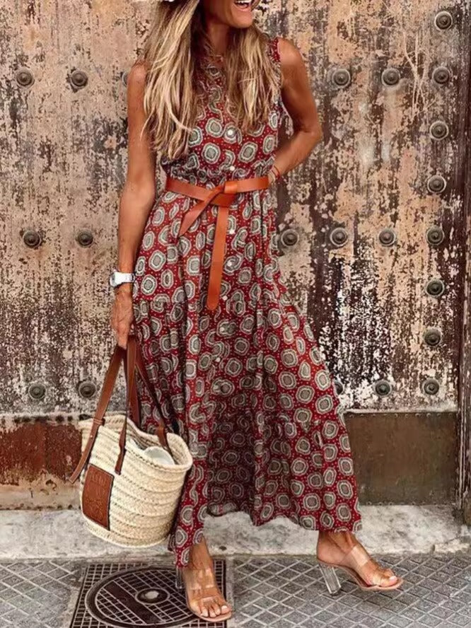 Bohemian maxi dress for women with a waist belt and floral pattern Lune London