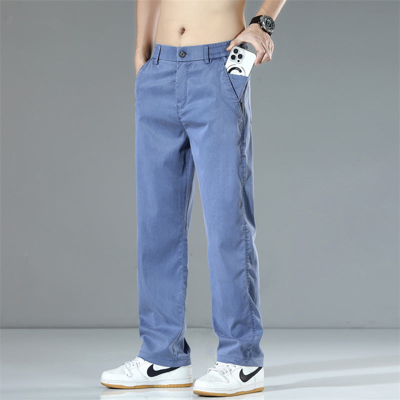 Comfortable chino pants for men with elastic waistband and practical side pockets Lune London
