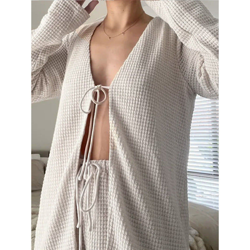 Casual cardigan for women with deep V-neck and oversized fit Lune London