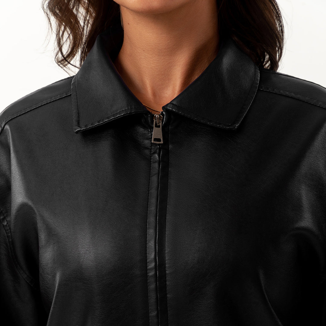 Casual satin jacket for women with a modern cut and practical pockets Lune London
