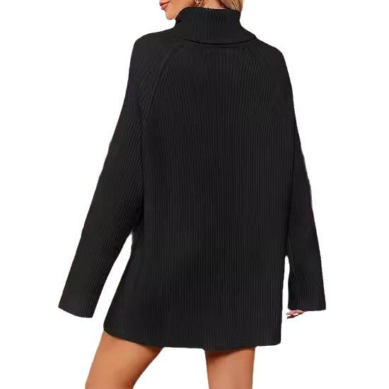 Ladies fine knit cashmere sweater with high collar and loose fit Lune London