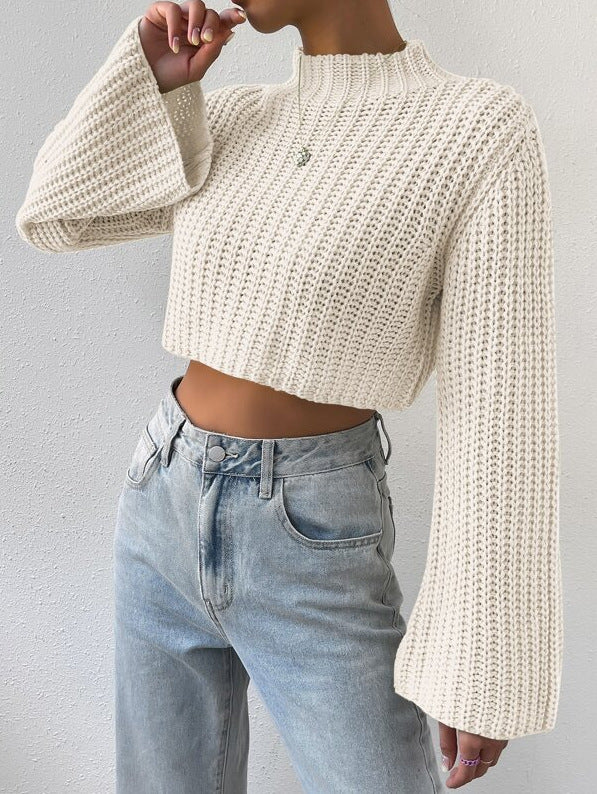 Casual crop sweater for women with wide sleeves and a structured design Lune London