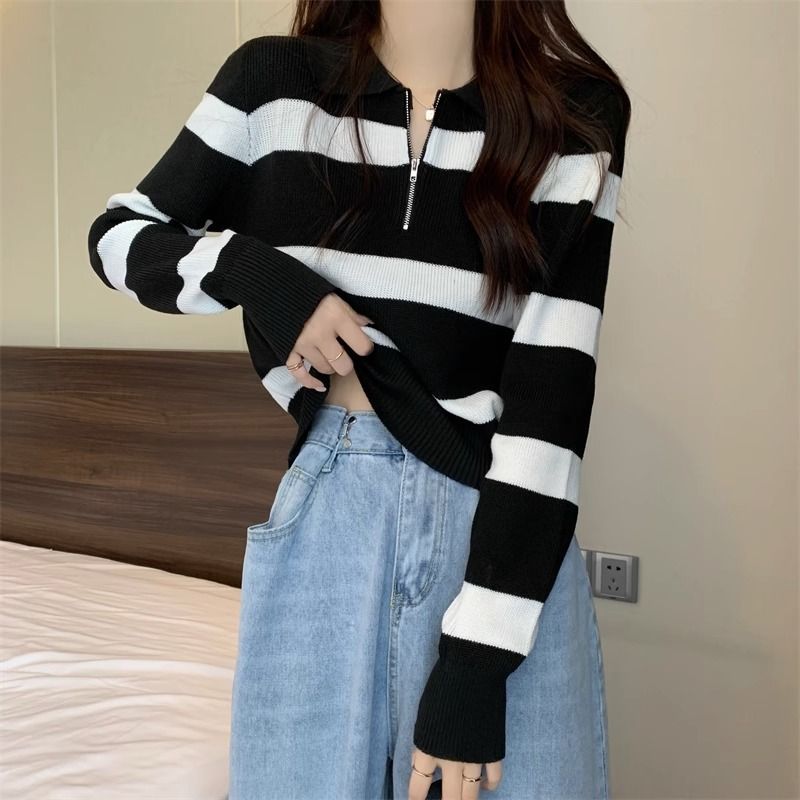 Pull en tricot pour femmes avec zip et motif à rayures Chic & Stil