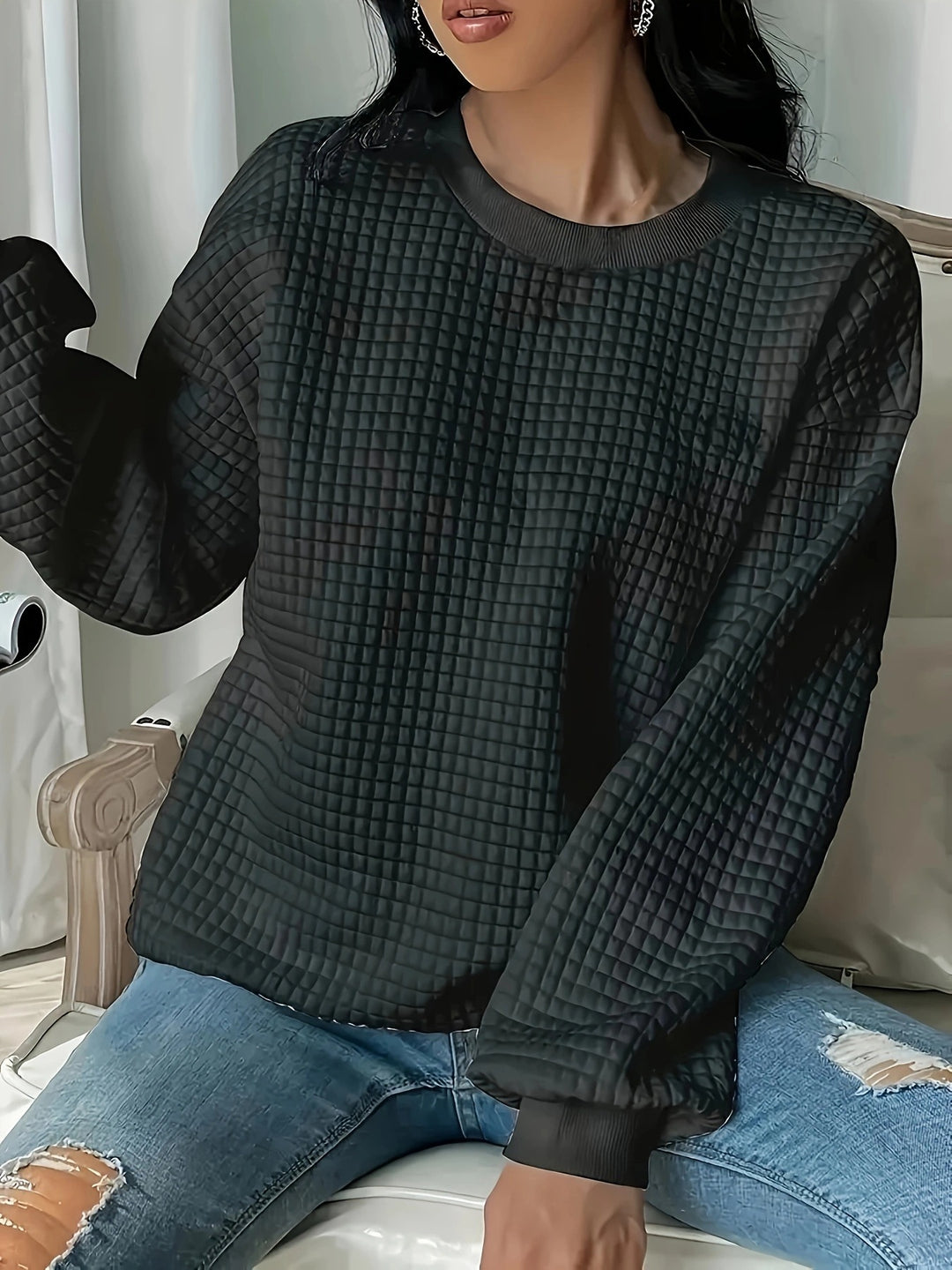Women's sweater with textured waffle design and relaxed fit Lune London