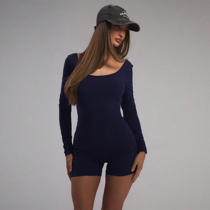 Body à manches longues pour femmes avec une coupe ajustée et un décolleté U tendance Chic & Stil