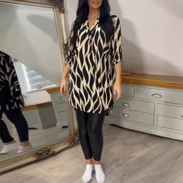Robe blouse pour femmes avec un design graphique moderne et un ourlet asymétrique Chic & Stil