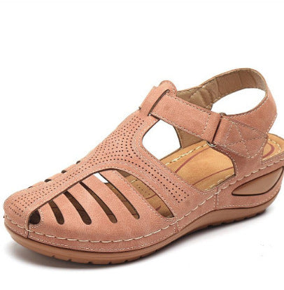 Breathable comfort sandals for women with adjustable strap and ergonomic sole Lune London