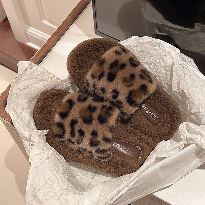Women soft animal print slippers Lune London