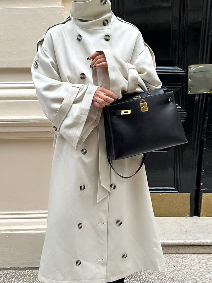 Luxurious trench coat for women with well-thought-out details Lune London