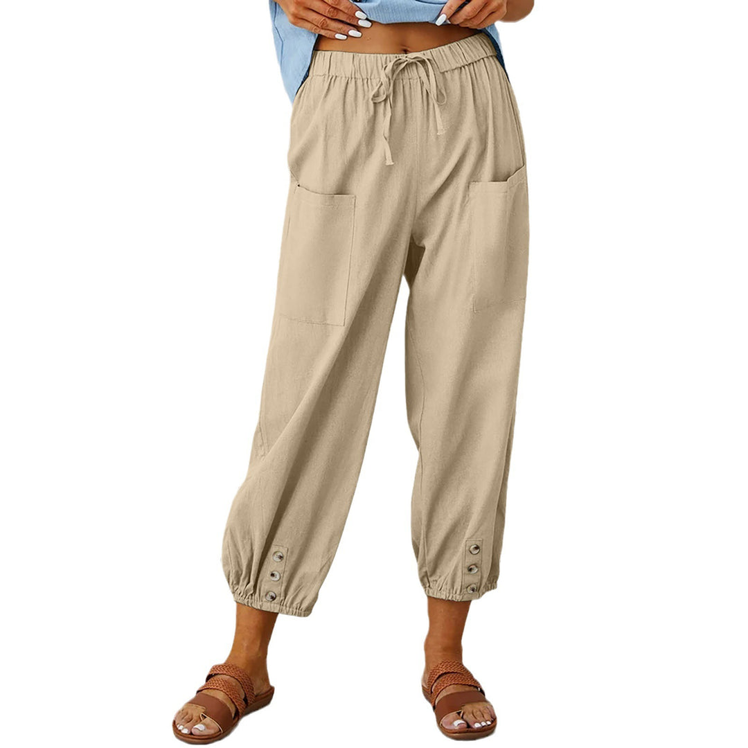 Comfortable leisure pants for women with side pockets and suspenders Lune London
