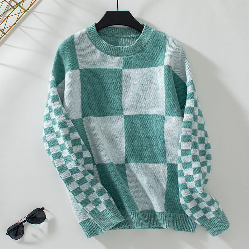 Trendy women's sweater with plaid pattern and relaxed fit Lune London