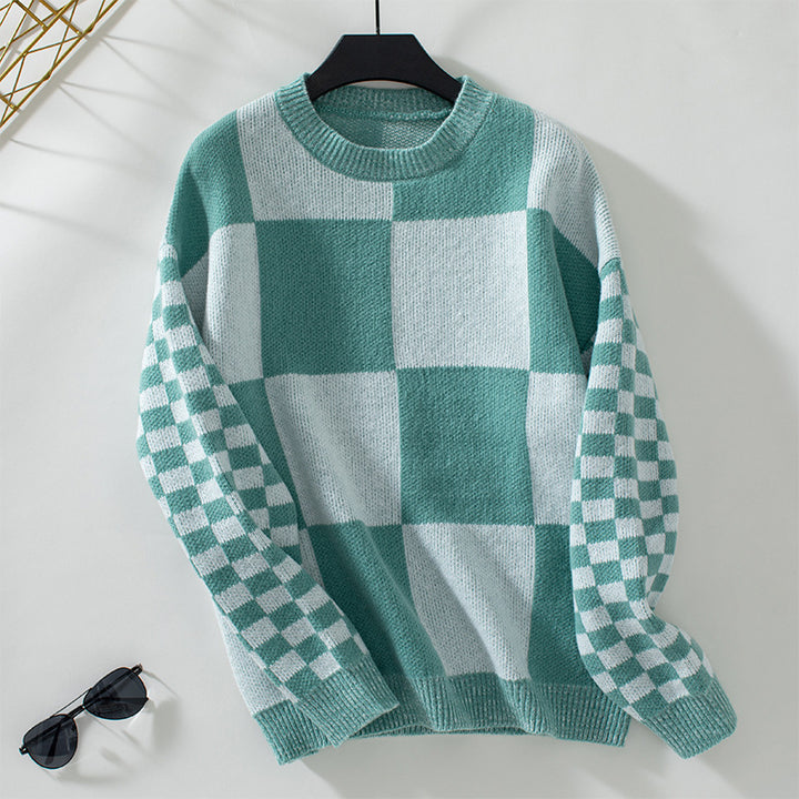 Trendy women's sweater with plaid pattern and relaxed fit Lune London