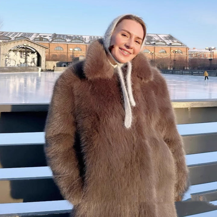 Luxurious faux fur coat for women in a loose fit Lune London