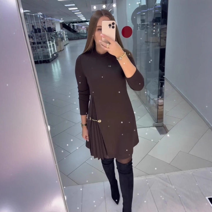 Women's elegant dress with draping and waist belt Chic & Stil