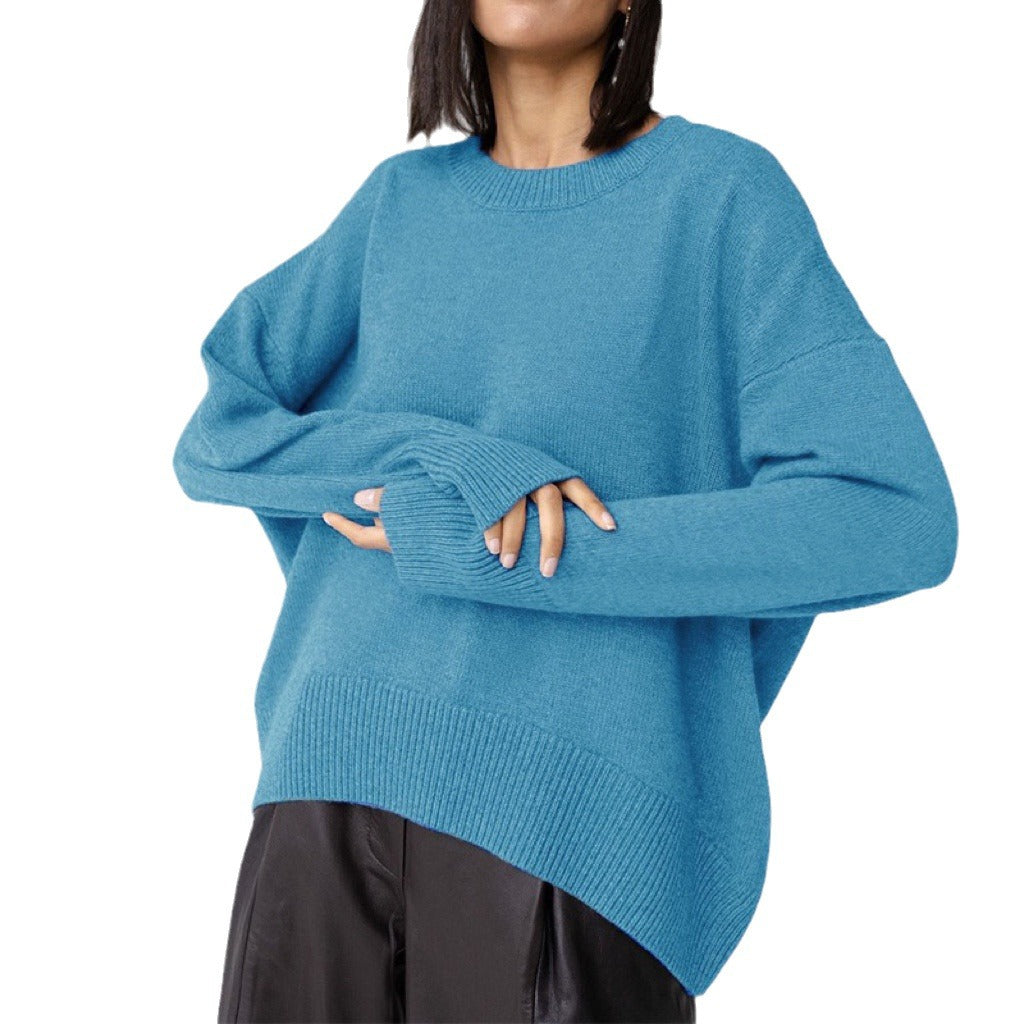 Ladies oversized pullover with a pretty knitted pattern and wide edges Lune London