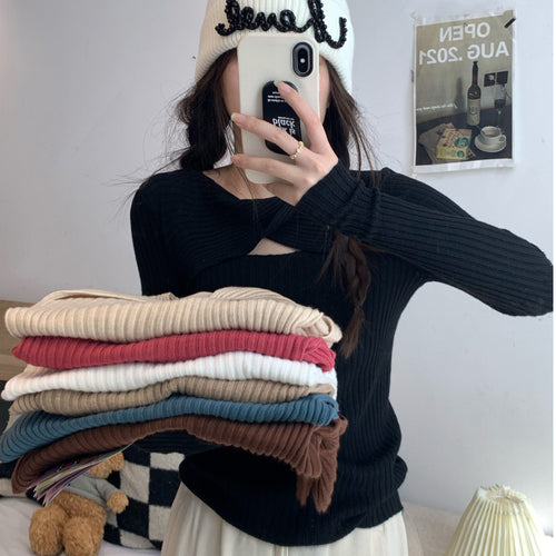Women's long sleeve shirt with open shoulder area and rib knit pattern Lune London