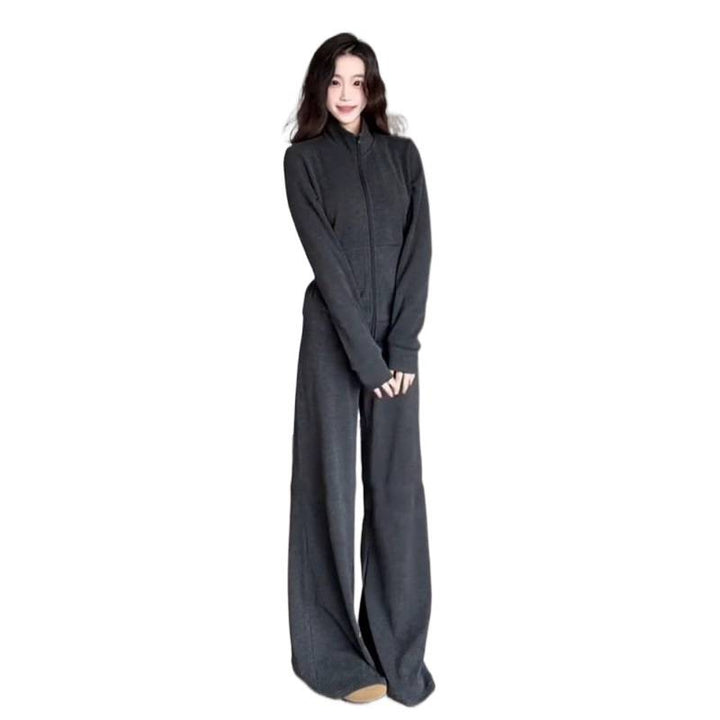 Women's Sporty Fleece Tracksuit Set with Loose Fit and High Collar Chic & Stil