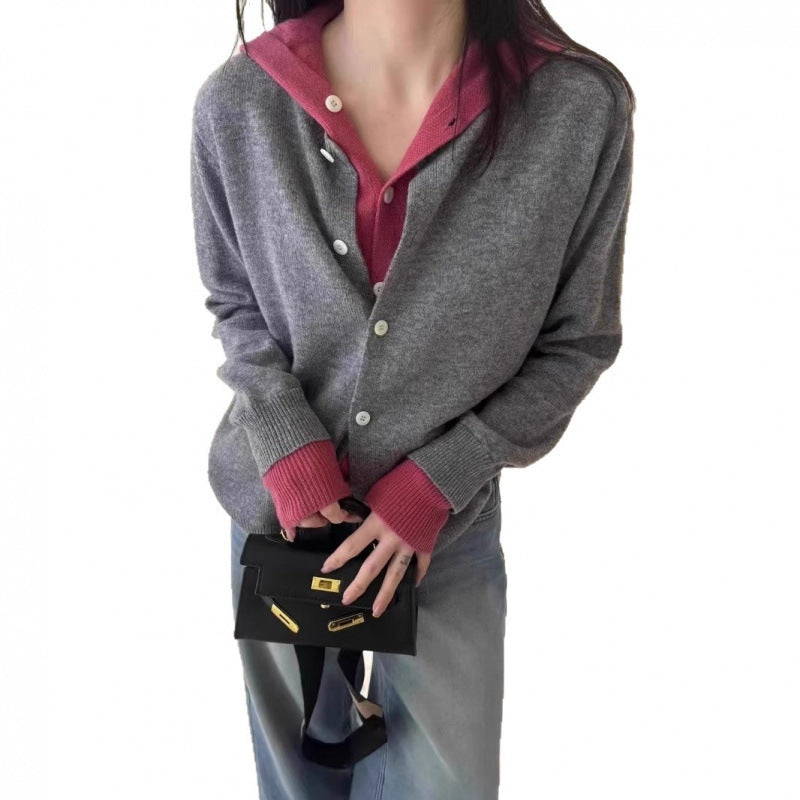 Cardigan Femme Confortable avec Décolleté en V Contrastant et Détails de Boutons Chic & Stil